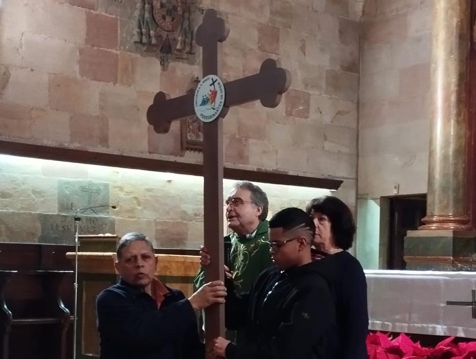 Gran respuesta de peregrinos en la catedral para el Jubileo 2025